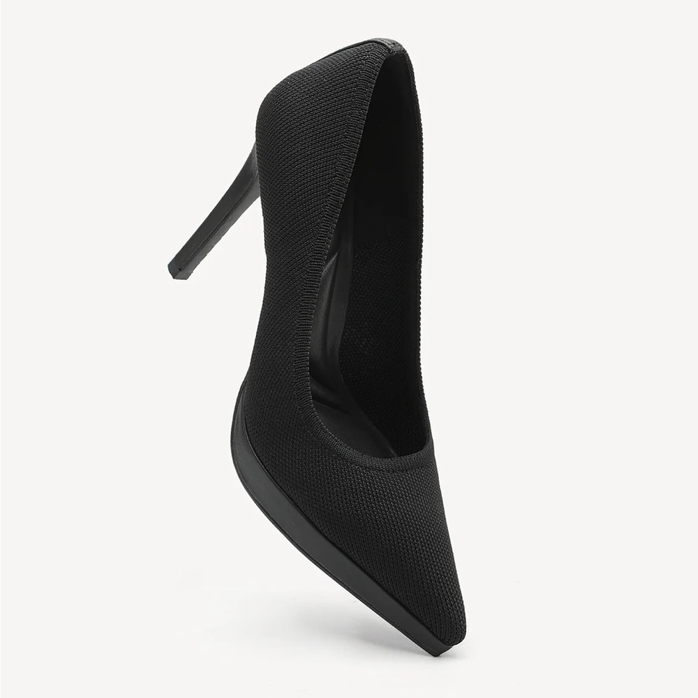 StyleFlex Pointed Toe Heeled Platform Pump - Picture 4 of 16